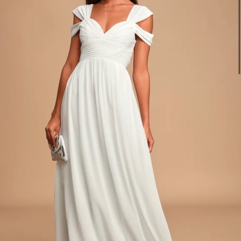 NWT Lulu’s Make Me Move White Maxi Dress